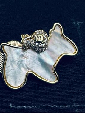 Mother-of-Pearl horse Brooch with Gold-Tone Trim